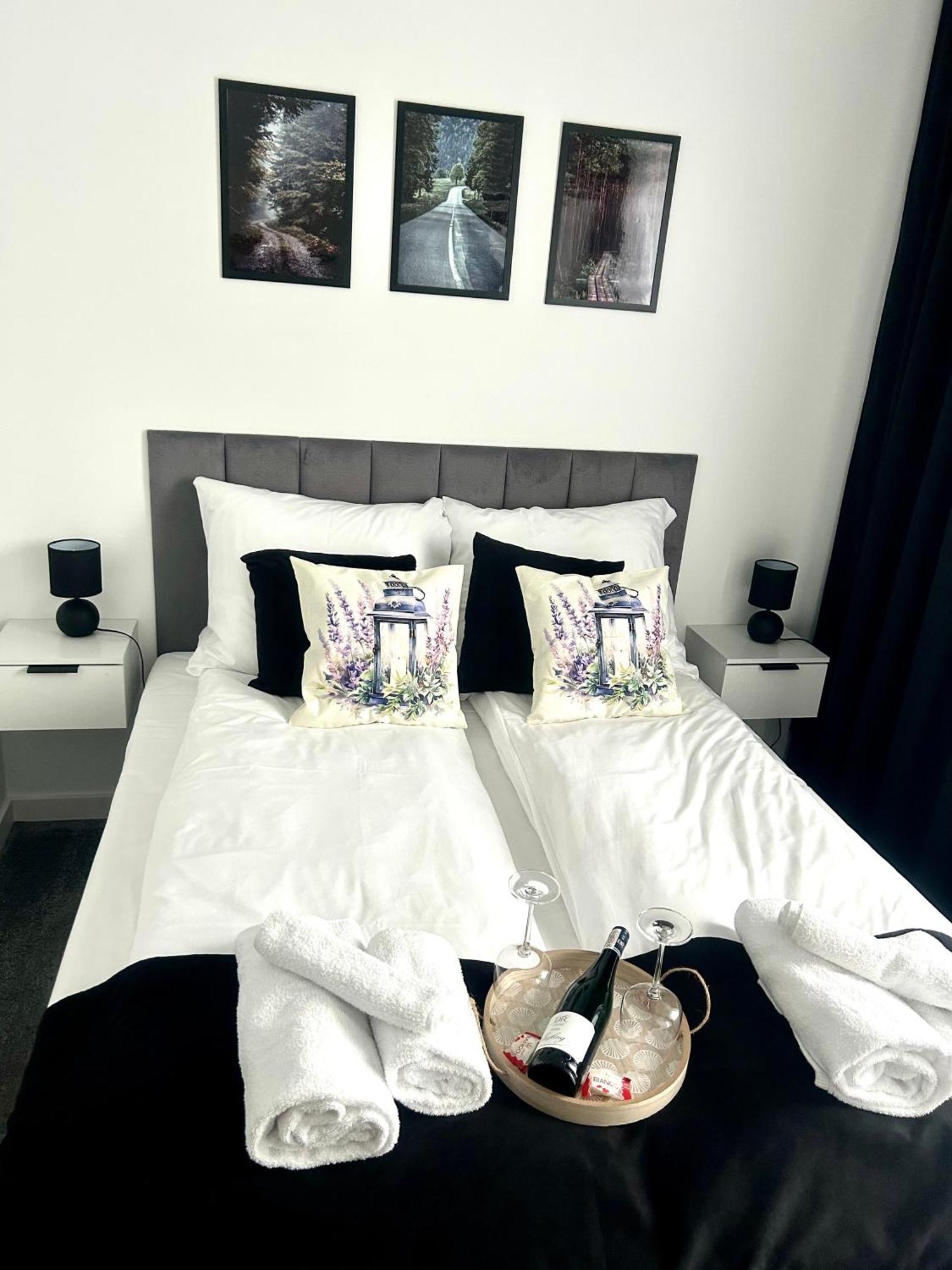 Ds Apartamenty Jasminowa Zator Ngoại thất bức ảnh