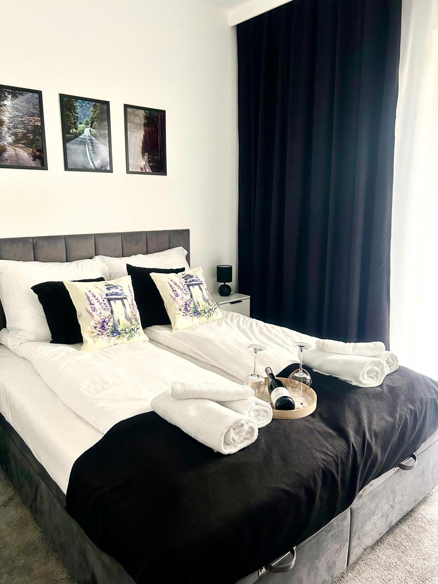 Ds Apartamenty Jasminowa Zator Ngoại thất bức ảnh